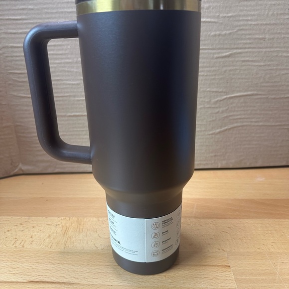 Stanley Limited Edition Chocolate Gold 40 oz Tumbler - Picture 3 of 7